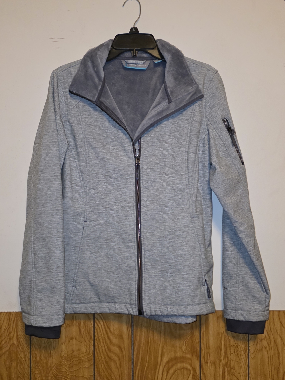 Free Country Men's Light Gray Zip-Up Jacket